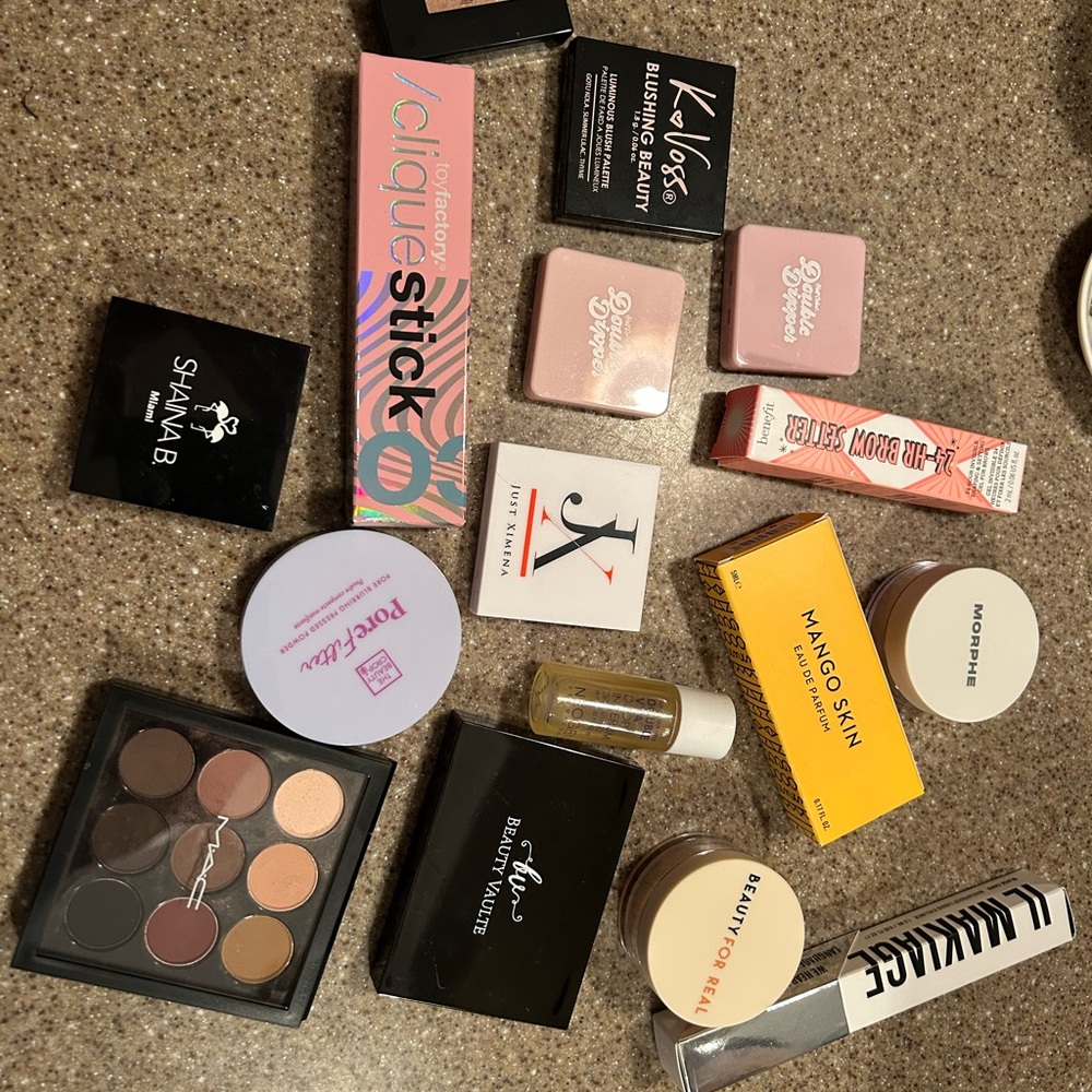 Multiple item lot